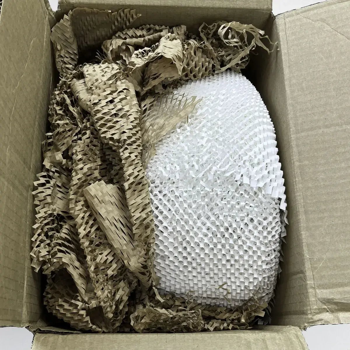 hexcelpack-hex-a-fil-with-with-white-hexcelwrap-1